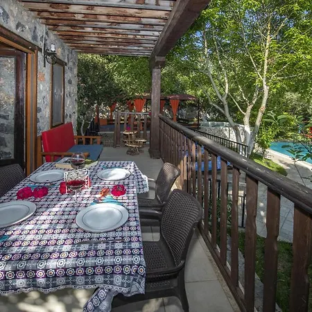 Villa Almond, Doga Icerisinde Mustakil, Korunakli Balayi Villasi Fethiye
