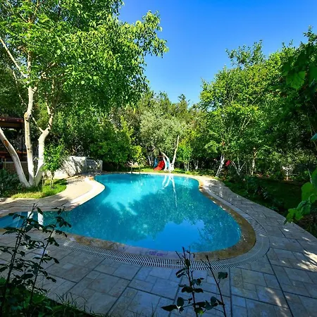 Villa Almond, Doga Icerisinde Mustakil, Korunakli Balayi Villasi *